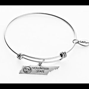 Bella Ryann Tennessee sliver charm bracelet